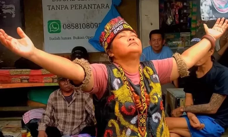 Pengobatan Tradisional Ida Dayak yang Dikabarkan Bakal ke Dompu