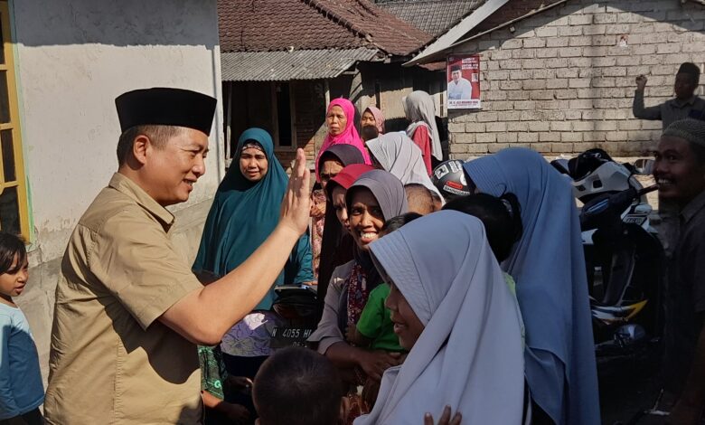 Lalu Iqbal ke sebuah desa di Lombok Tengah