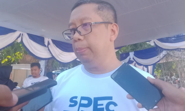 Samingun saat membicarakan pertumbuhan pajak di NTB, (14/7)
