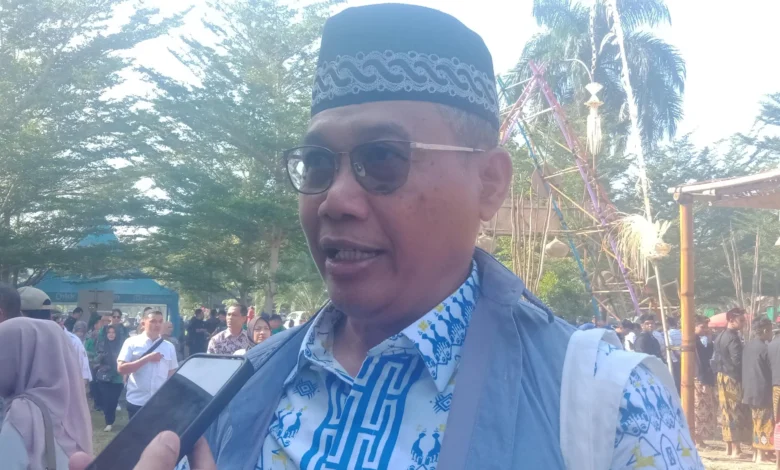 Taufieq Hidayat saat membicarakan Lahan Sawah Baru di NTB 15/7)