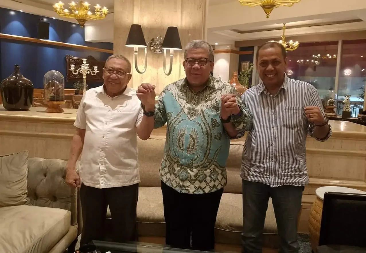 Haji Mo, Fahri Hamzah, dan BJS