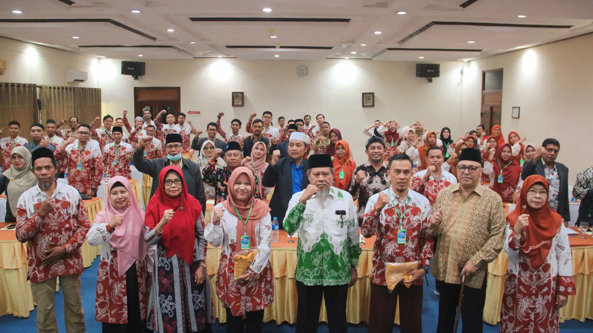 Pelatihan service excellent ummat