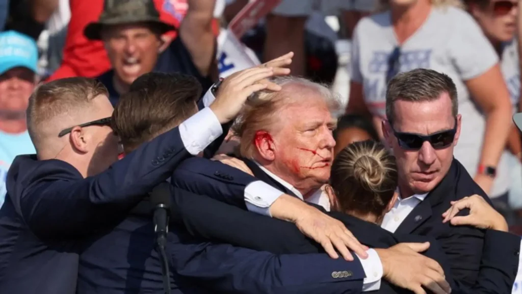 Donald Trump Ditembak