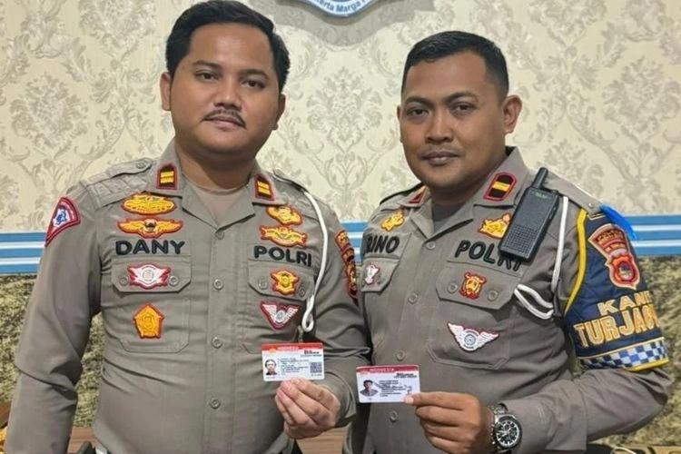 SIM palsu