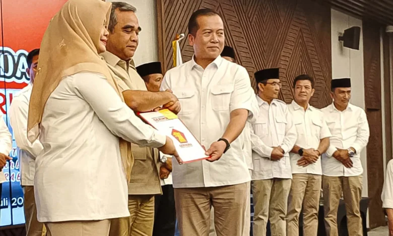 Iqbal-Dinda terima rekomendasi langsung dari Sekjen DPP Partai Gerindra