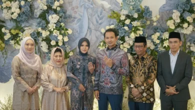 Putra Bungsu Mahfud MD Lamar Putri TGB