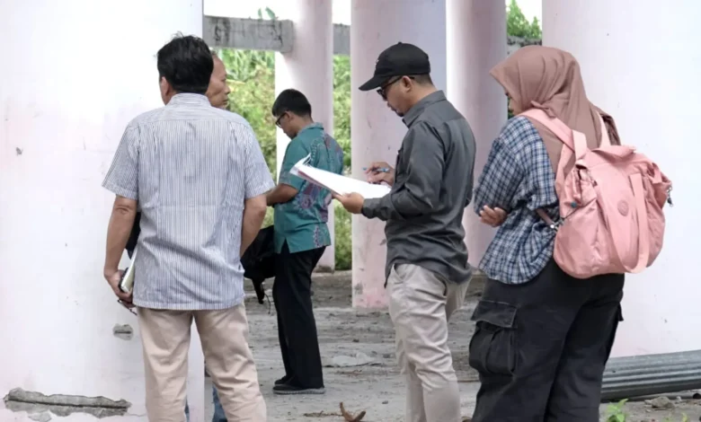 Penyidik KPK Cek Gedung Shelter Lombok Utara