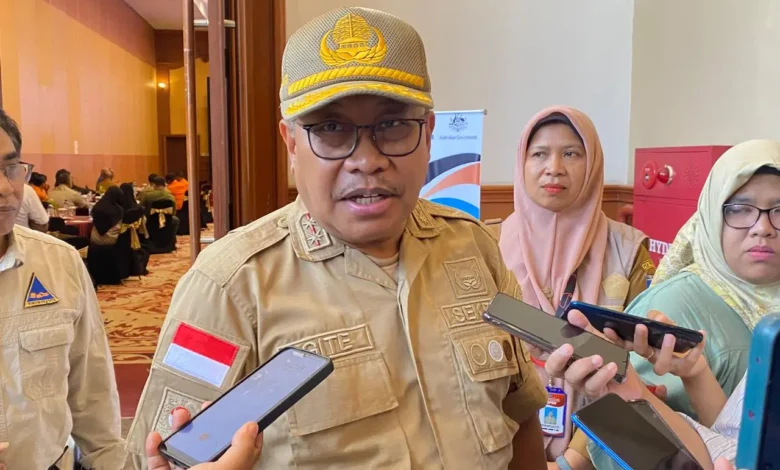 Sekda Provinsi NTB Lalu Gita Ariadi Mutasi Pejabat Pemprov NTB