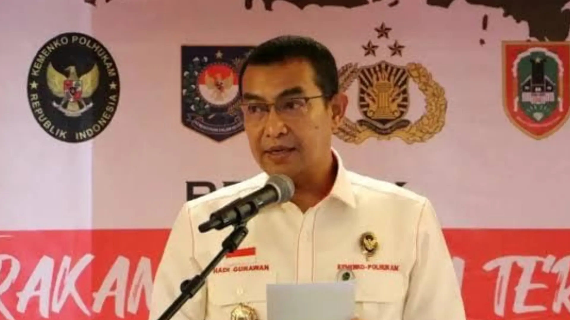 Irjen Pol Hadi Gunawan