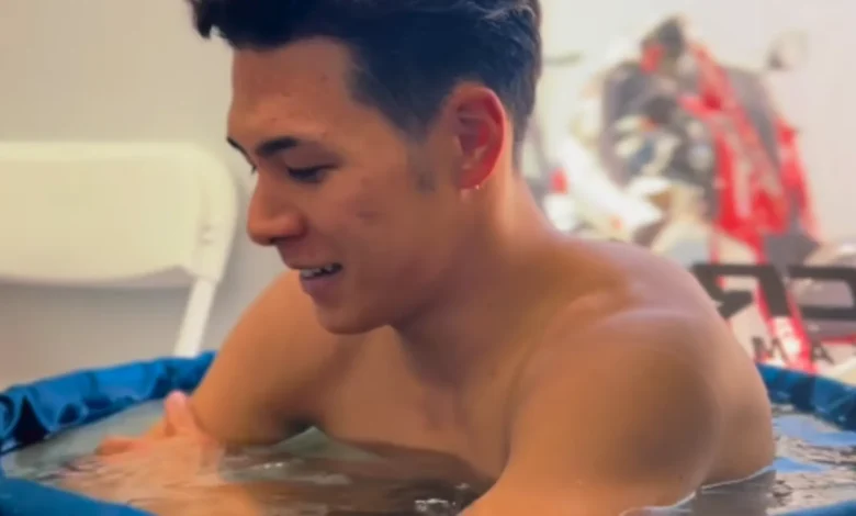 Pembalap MotoGP Berendam