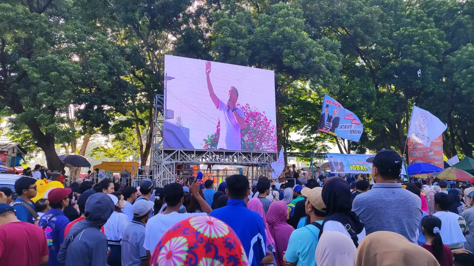 Deklarasi Iqbal - Dinda