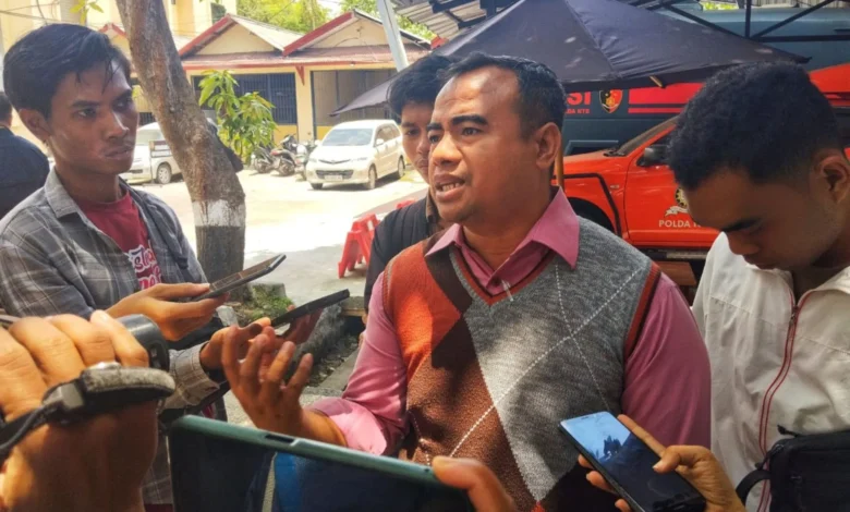 perusakan gerbang