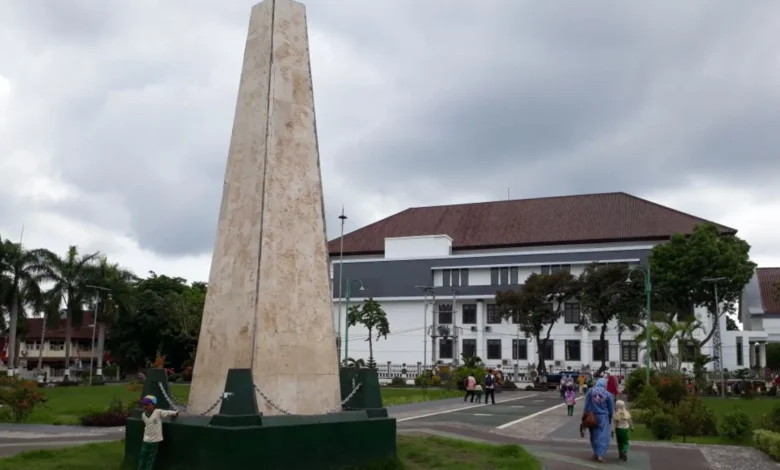 Tugu Selong Kabupaten Lombok Timur