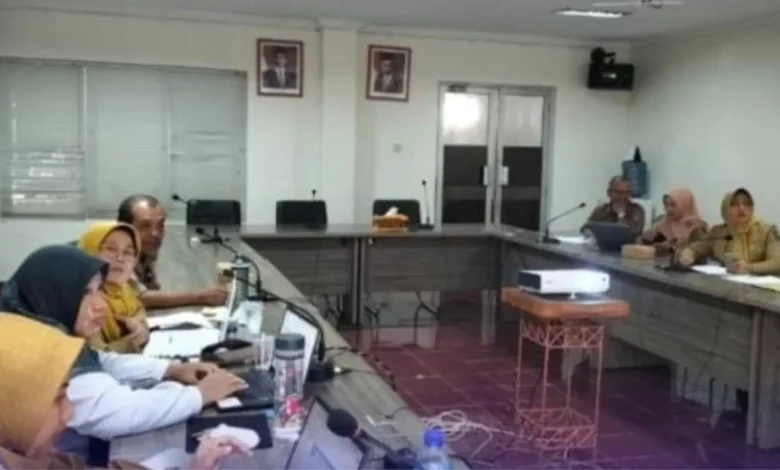 Rapat Bappeda dan Biro Perekonomian Setda NTB