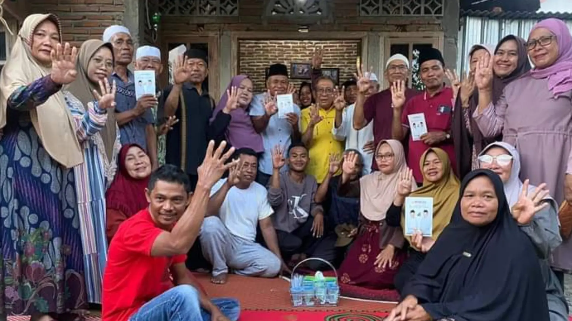 Haji Mo Sambangi Warga Plampang