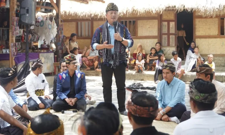 Lapor Miq Iqbal Edisi Perdana di Desa Sade