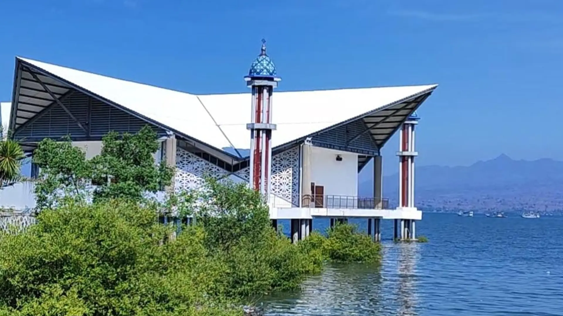 Masjid Terapung
