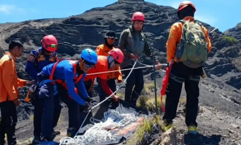 Pencarian Pendaki asal Jakarta di Gunung Rinjani