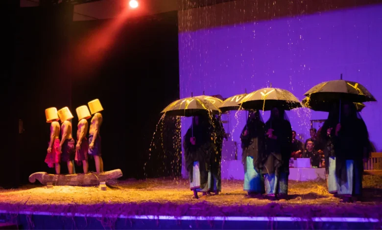 Petunjukan Teater Anamana