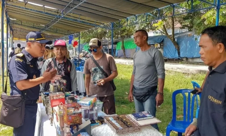 Bea Cukai Gempur Rokok Ilegal
