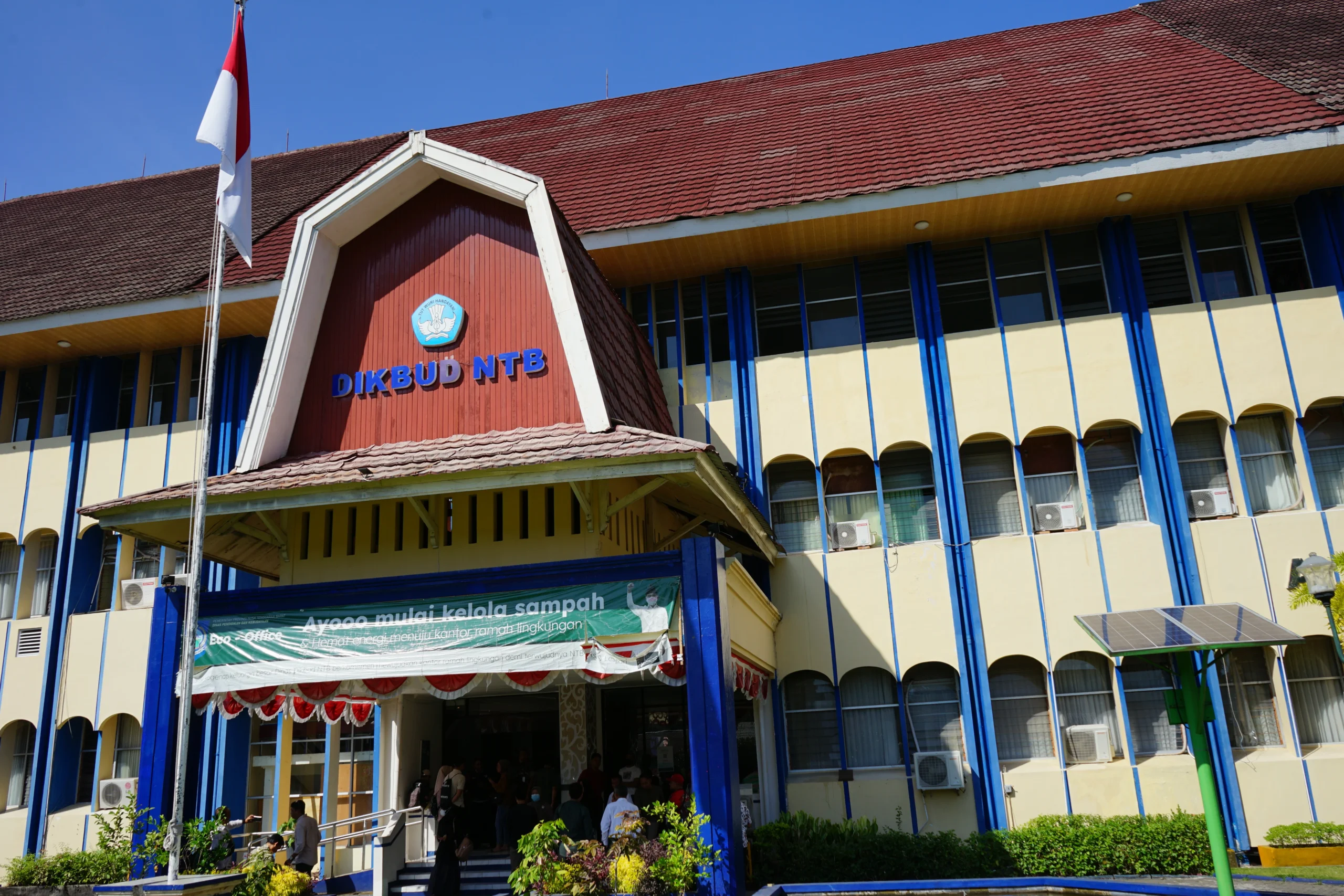 Gedung Dinas Dikbud NTB Dugaan Korupsi DAK Dinas Dikbud NTB