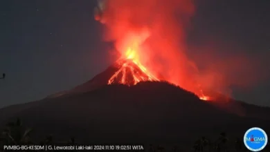 Erupsi Gunung Lewotobi Laki-laki