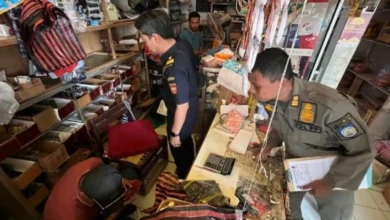 Gempur Rokok Ilegal Satpol PP Lombok Utara