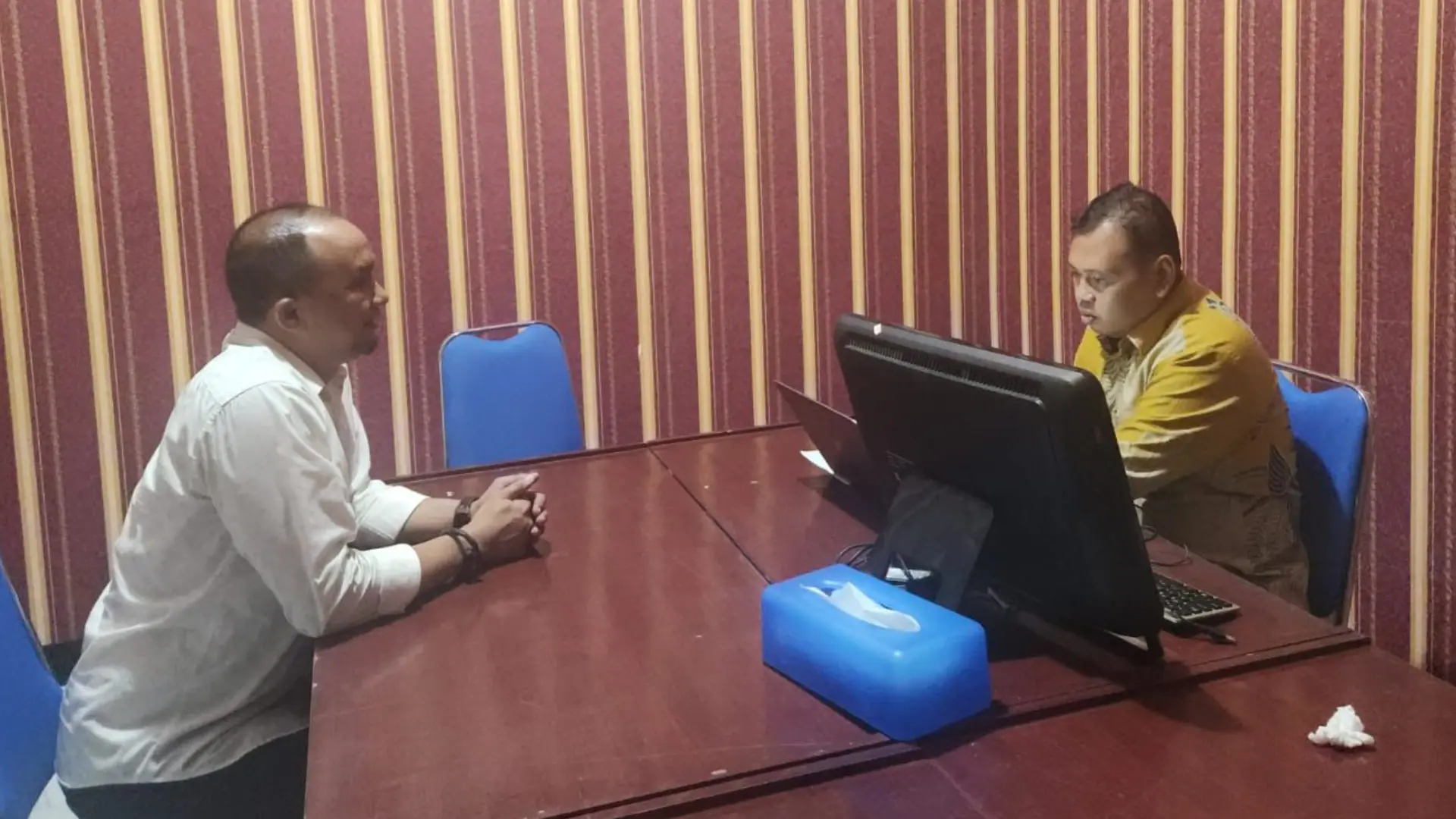 Sekda NTB, Lalu Gita Ariadi dilaporkan ke Bawaslu NTB