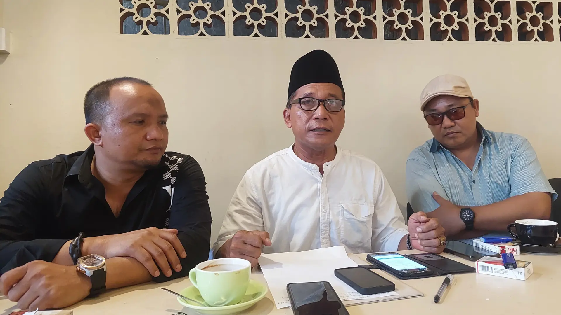 Gugatan Fihiruddin
