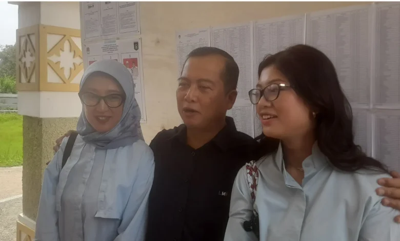 Iqbal Nyoblos