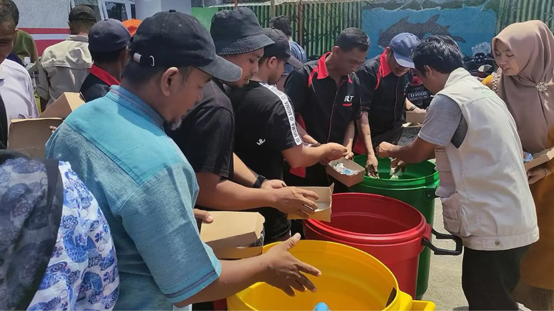 Kegiatan Sosialisasi Pemilahan Sampah dan Gerakan Aksi Bersih