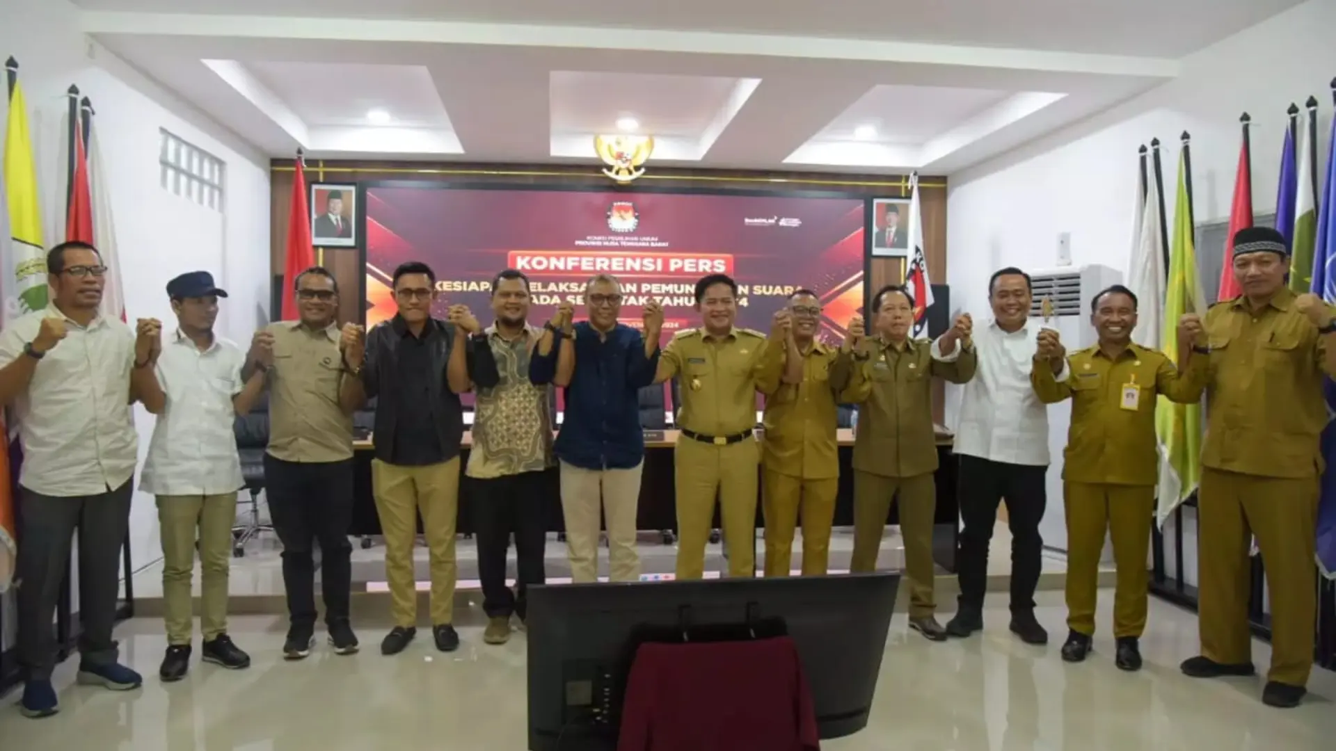 Konferensi pers kesiapan Pilkada Serentak 2024 di NTB