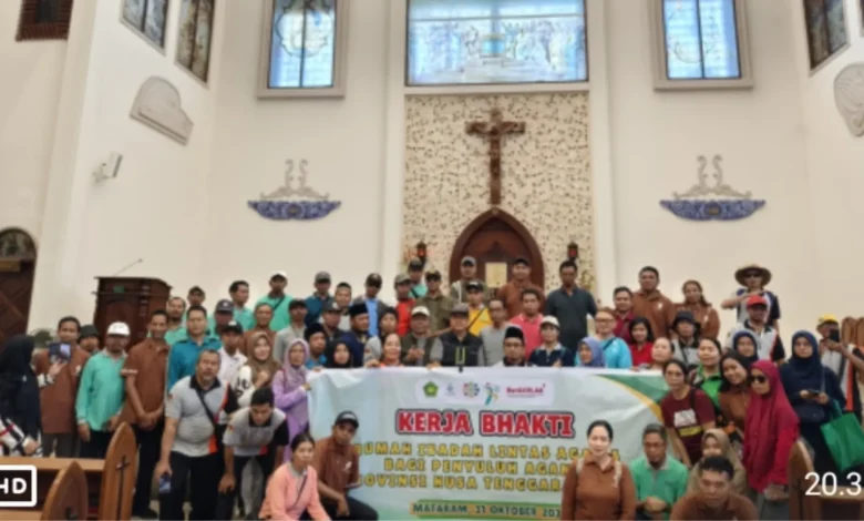 Kerja Bakti Lintas Agama