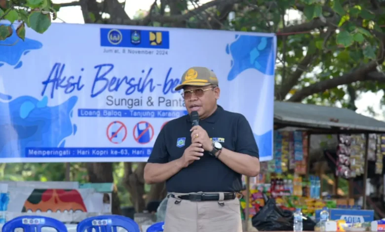 Sekda NTB Hadiri Kegiatan Bersih Sungai