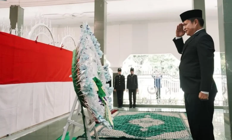 Ziarah Makam Pahlawan Nasional