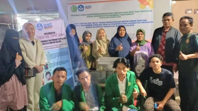 Tim dosen dan mahasiswa Ummat