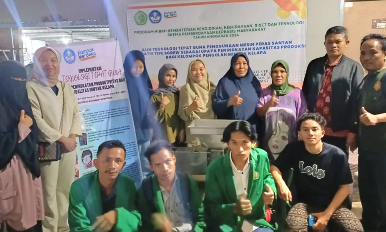 Tim dosen dan mahasiswa Ummat