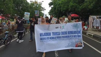 Aksi Kreatif Walhi NTB