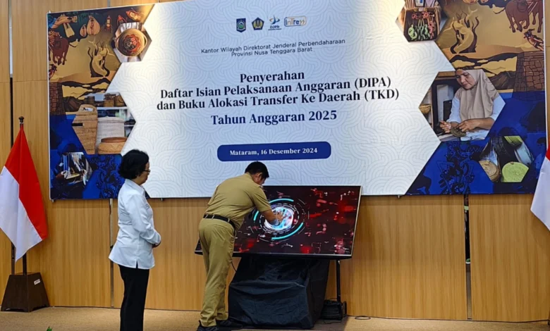 Penyerahan DIPA dan TKD 2025 untuk NTB