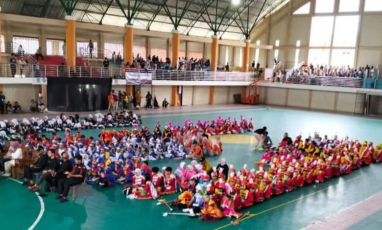 Peserta Genderang Merah Putih VII