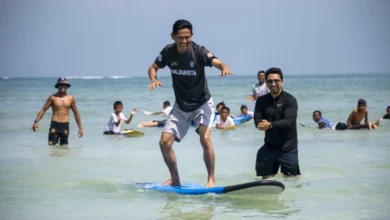 Peluncuran Buku Surfing Masuk Sekolah