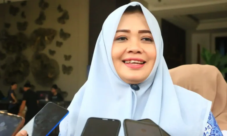 Indah Dhamayanti Putri alias Dinda