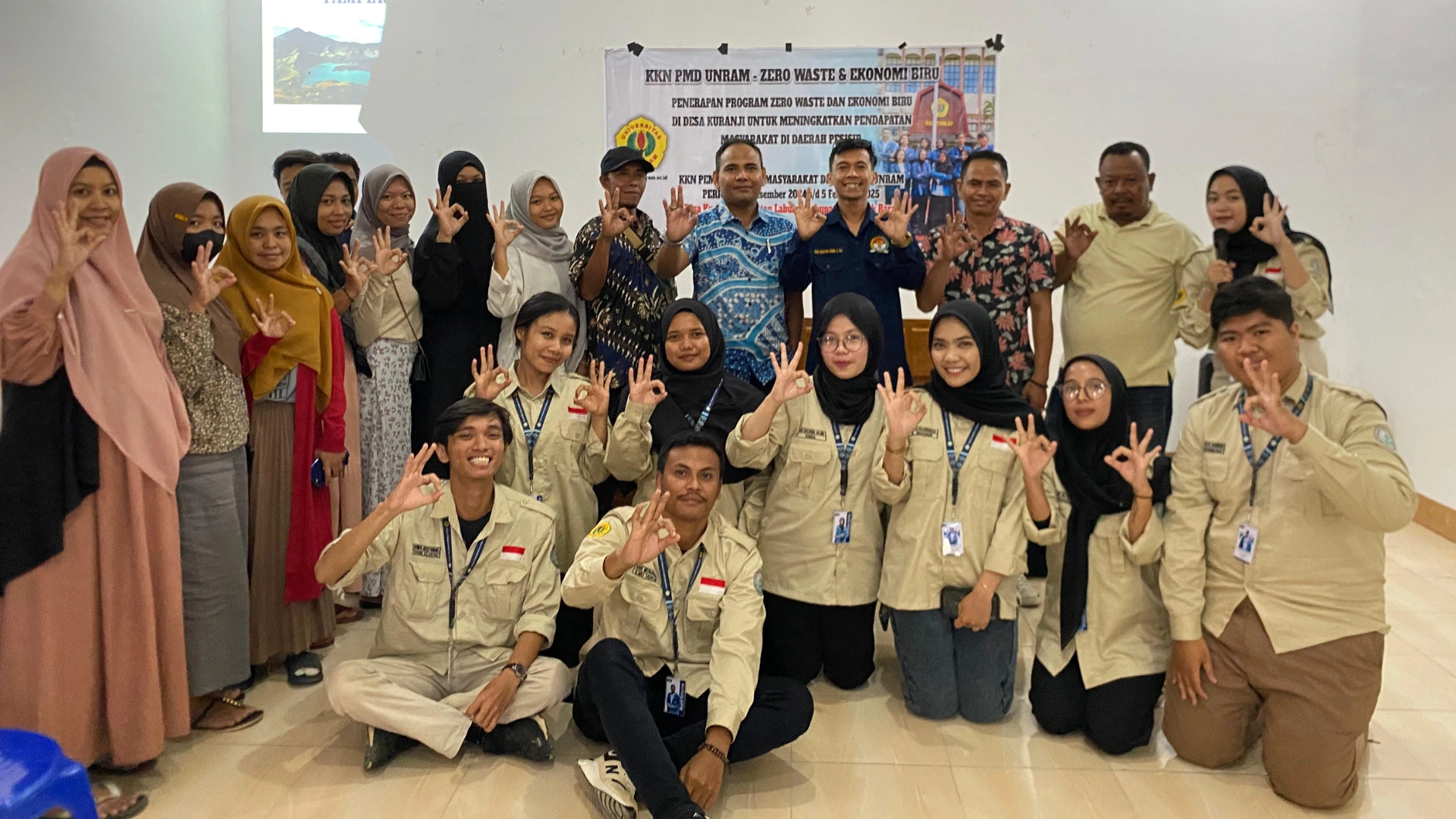KKN PMD Unram Desa Kuranji Sosialisasi Zero Waste