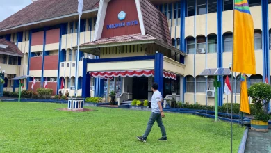 Kantor Dinas Dikbud NTB Aidy Furqan