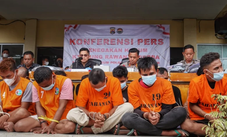 Konferensi Pers Hasil Penggerebekan Kampung Narkoba Lombok Tengah