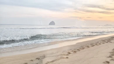 Pantai Meang di Dusun Meang Sekotong Lombok Barat