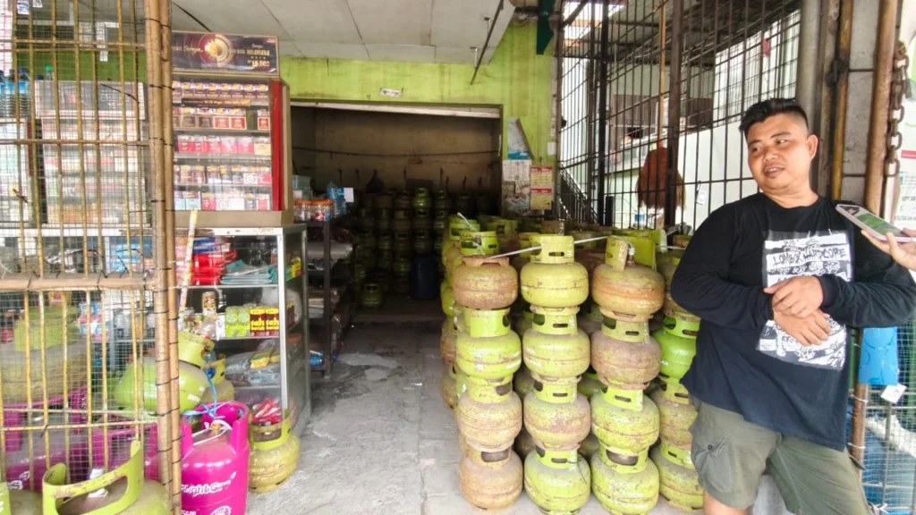 Pemilik Pangkalan LPG 3 Kilogram di Kota Mataram