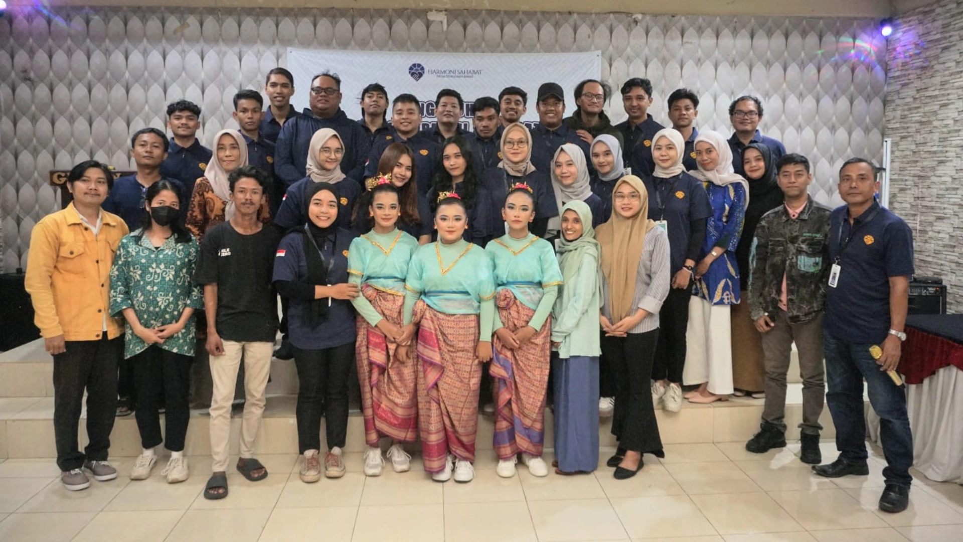 Pengukuhan Pengurus Harmoni Sahabat NTB