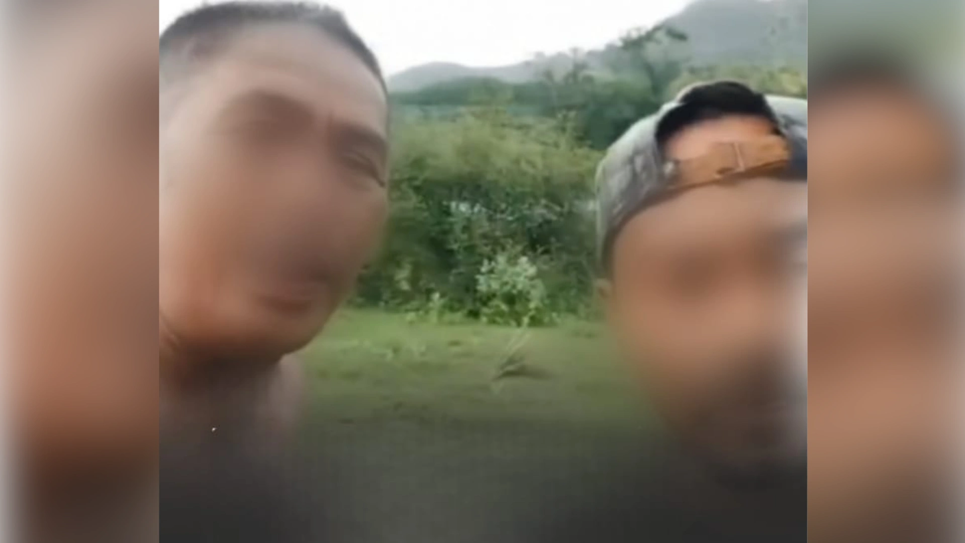 Pria di Sumbawa Duel Selesaikan Masalah Adat Taliwang