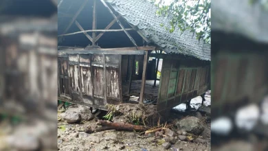 Korban Banjir dan Tanah Longsor di Wera Bima